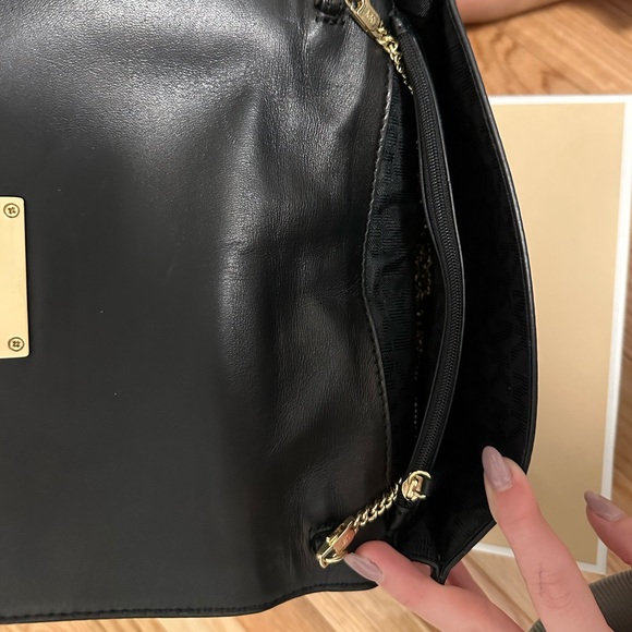 MK shoulder bag/clutch - Picture 6 of 6